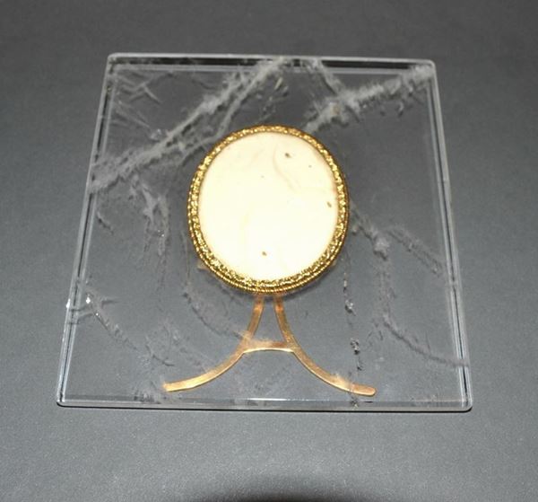  Cornice portafoto , in oro                                              - Asta Antiquariato, Collezionismo & Gioielli - Poggio Bracciolini Casa d'Aste