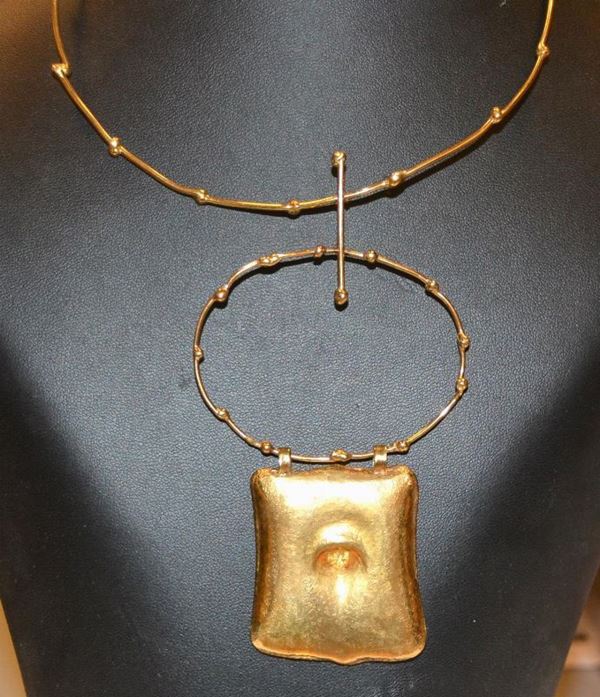  Collana scultura , in oro giallo 