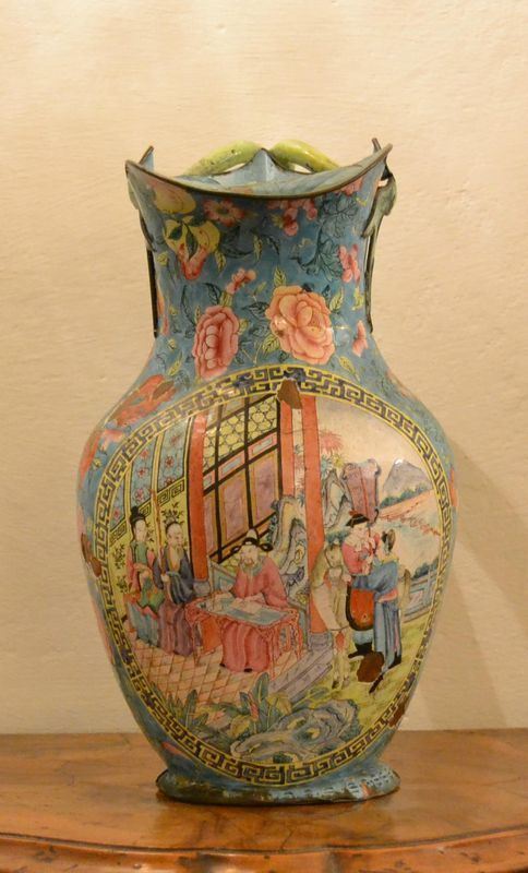  Brocca, Cina, sec. XIX,  in ceramica, decorata a 