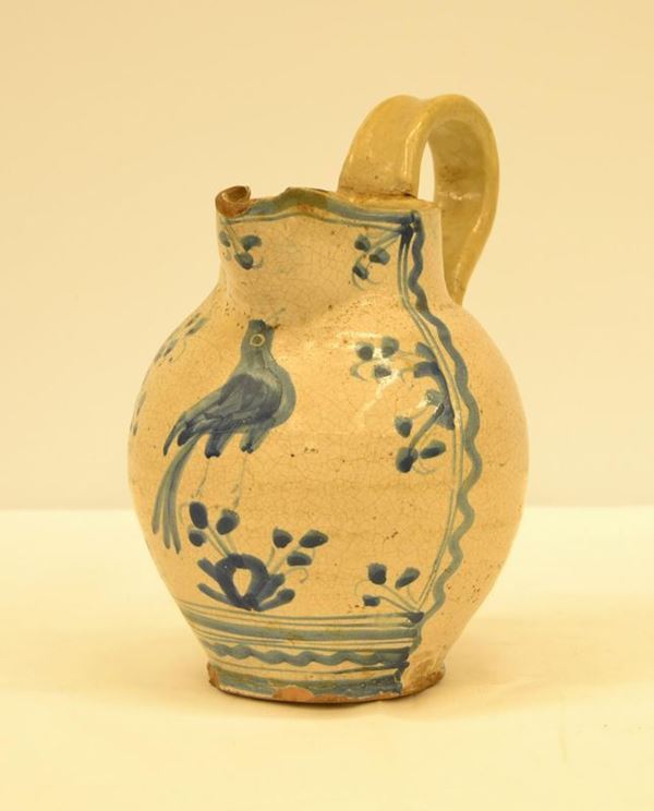  Boccale, Deruta, sec. XVII,  in maiolica decorata 