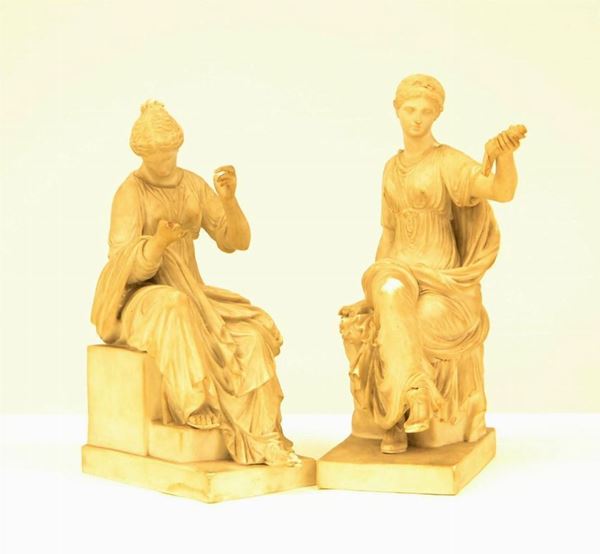  Coppia di sculture, inizi sec. XX,  in bisquit,