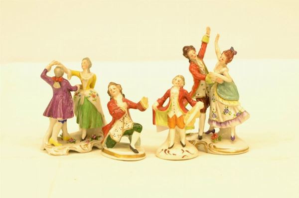  Quattro sculturine, inizi sec. XX,  in ceramica,  - Asta Antiquariato, Collezionismo & Gioielli - Poggio Bracciolini Casa d'Aste