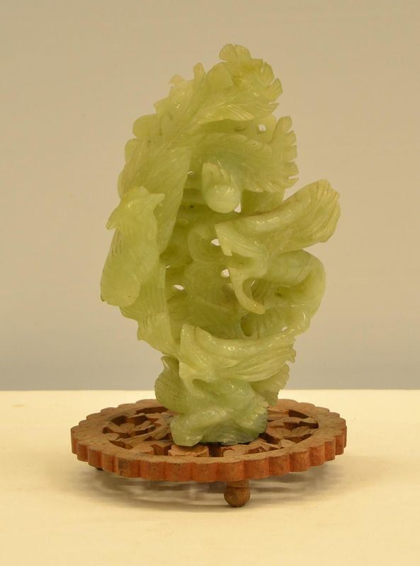  Scultura, Cina, inizi sec. XX,  in giada modellata 