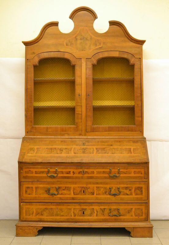  Troumeau, Toscana, sec. XIX,  in noce e radica,  - Asta Antiquariato, Collezionismo & Gioielli - Poggio Bracciolini Casa d'Aste