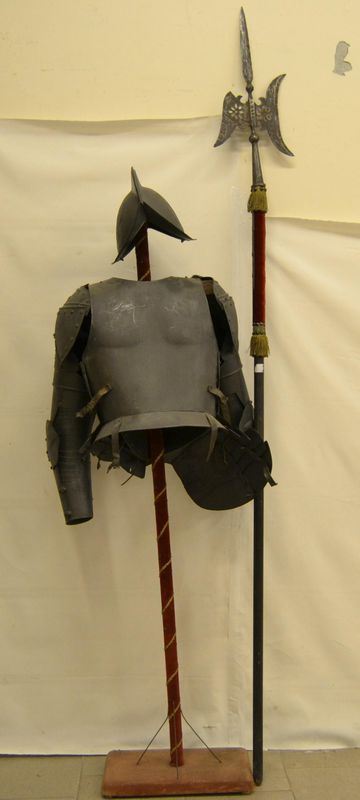  Armatura, in stile '500,  completa  - Asta Antiquariato, Collezionismo & Gioielli - Poggio Bracciolini Casa d'Aste