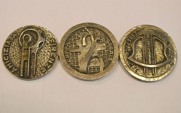  Tre medaglie in argento   - Asta Decorazione di interni - Poggio Bracciolini Casa d'Aste