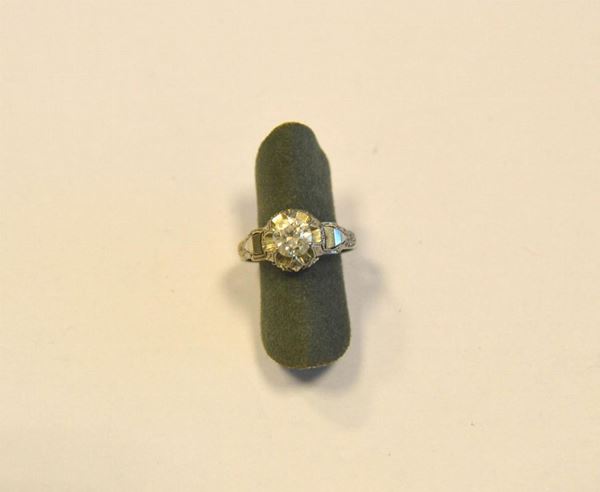  Anello in oro bianco e diamante 