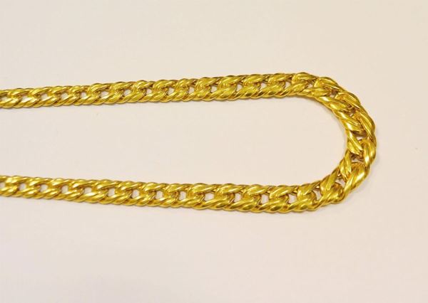  Collana in oro giallo   - Asta Decorazione di interni - Poggio Bracciolini Casa d'Aste