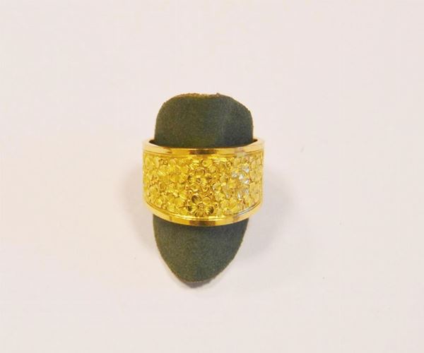  Anello in oro giallo  