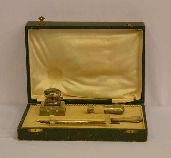  Set da scrivania, primi sec. XX,   - Asta Decorazione di interni - Poggio Bracciolini Casa d'Aste