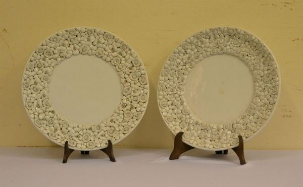  Coppia di piatti, sec. XX,  in ceramica, manifattura Antonio Zen 9,  - Asta Decorazione di interni - Poggio Bracciolini Casa d'Aste