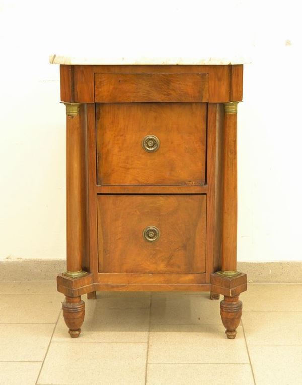  Comodino, Impero, sec. XIX,  in radica di noce,   - Asta Decorazione di interni - Poggio Bracciolini Casa d'Aste