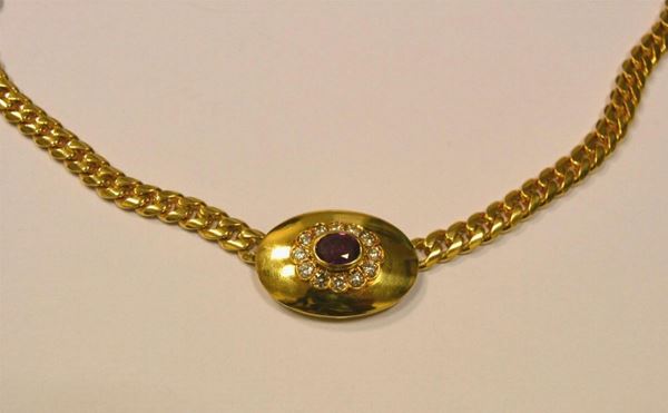  Collana in oro giallo , rubino e diamanti 