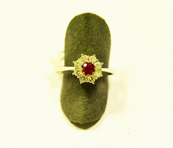  Anello in oro bianco rubino e diamanti   