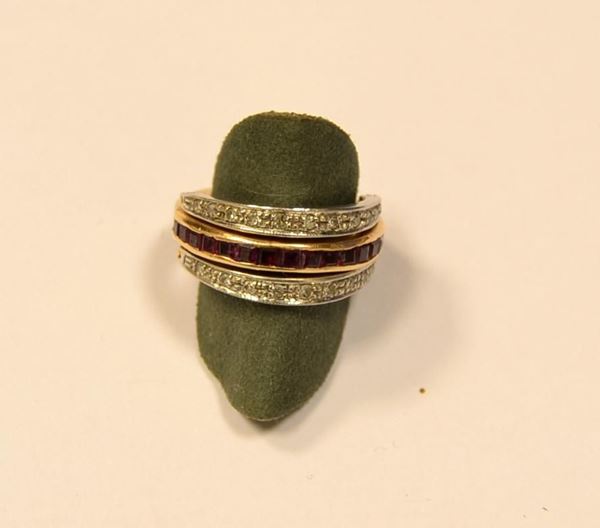  Anello in oro ,diamanti,zaffiri e rubini   - Asta Gioielli, Argenti, Arredi, Dipinti e Oggetti d'arte - Poggio Bracciolini Casa d'Aste