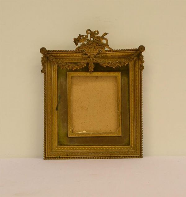  Cornice, Francia, sec. XIX,  in bronzo, parte superiore