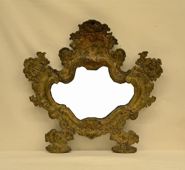 Cartagloria, sec. XVIII, in metallo sbalzato elavorato, cm 56x54