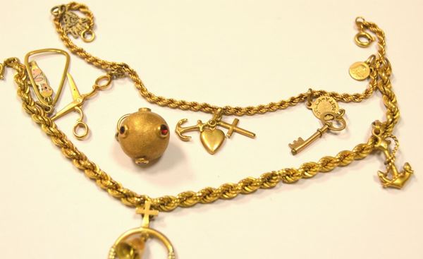  Due bracciali in oro giallo    - Asta Antiquariato, collezionismo e gioielli - Poggio Bracciolini Casa d'Aste
