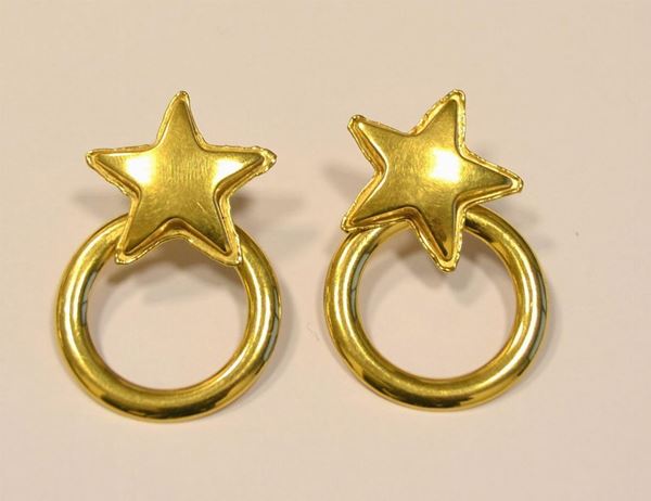  Paio di orecchini pendenti , in oro giallo 
