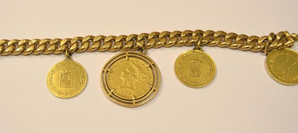   Bracciale in oro giallo   - Asta Antiquariato, collezionismo e gioielli - Poggio Bracciolini Casa d'Aste
