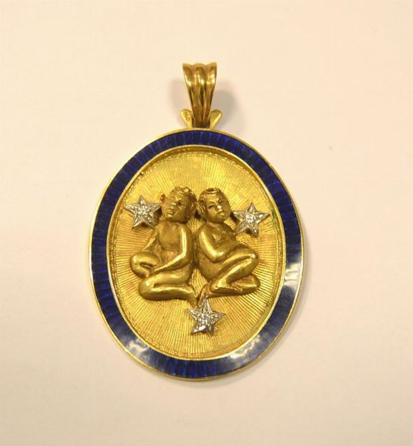  Pendente in oro giallo,diamanti e smalto   - Asta Antiquariato, collezionismo e gioielli - Poggio Bracciolini Casa d'Aste