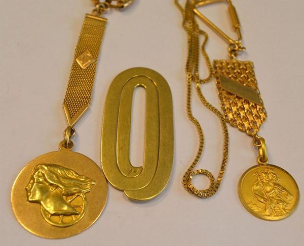  Due portachiavi in oro giallo ,   - Asta Antiquariato, collezionismo e gioielli - Poggio Bracciolini Casa d'Aste