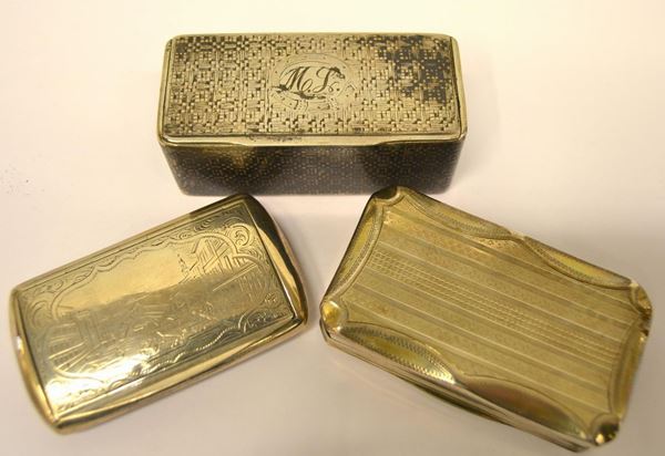  Tabacchiera rettangolare in argento inciso                                    - Asta Antiquariato, collezionismo e gioielli - Poggio Bracciolini Casa d'Aste