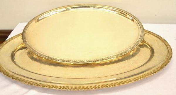   Due vassoi in argento    - Asta Antiquariato, collezionismo e gioielli - Poggio Bracciolini Casa d'Aste