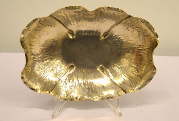   Vaschetta centrotavola in argento    - Asta Antiquariato, collezionismo e gioielli - Poggio Bracciolini Casa d'Aste