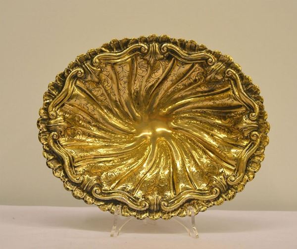  Centro tavola ,in argento    - Asta Antiquariato, collezionismo e gioielli - Poggio Bracciolini Casa d'Aste