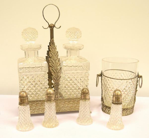  Set composto da portabottiglie in argento  