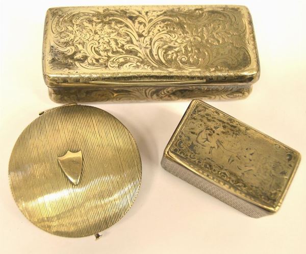  Tabacchiera rettangolare allungata in argento                                 - Asta Antiquariato, collezionismo e gioielli - Poggio Bracciolini Casa d'Aste