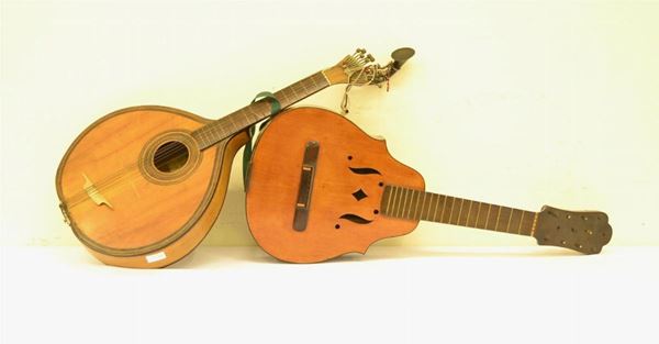  Mandolino, Portogallo, inizi sec. XX,  in legno, manifattura Antonio Duarte