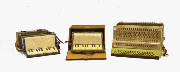  Fisarmonica, sec. XX,  manifattura R. De Brune Corbevoie, difetti