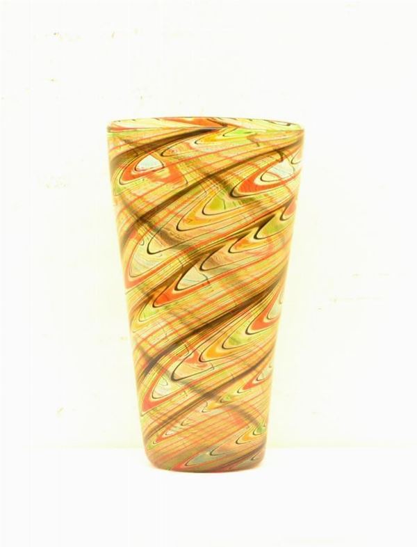  Vaso, sec. XX,  in vetro di Murano colorato,