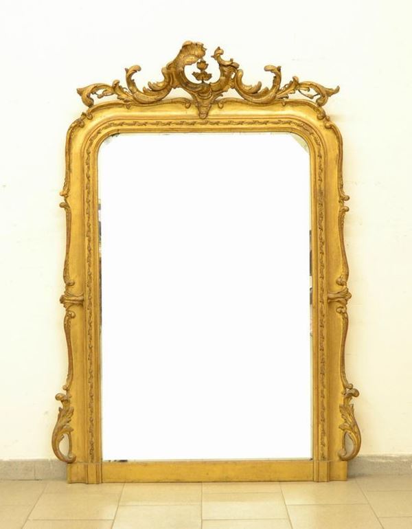  Specchiera, Francia, sec. XIX,  entro cornice in legno laccato e 