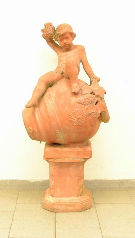  Scultura, sec. XX,  in terracotta, raffigurante   - Asta Antiquariato, collezionismo e gioielli - Poggio Bracciolini Casa d'Aste