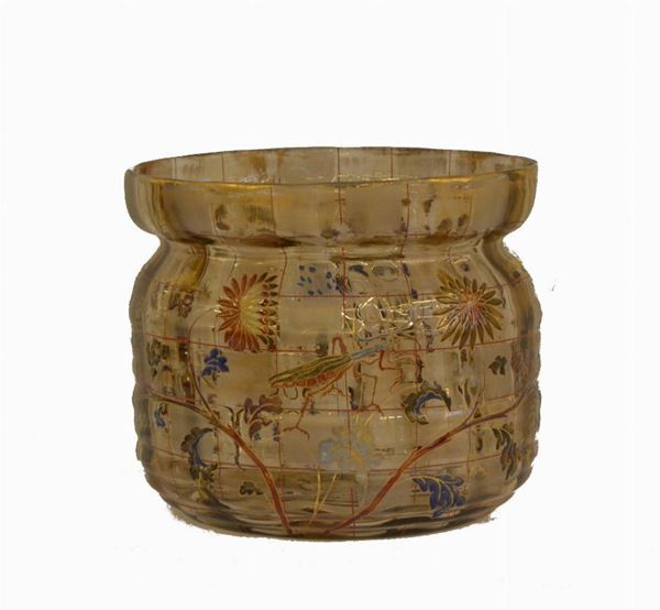 Emille Gallâ”œÂ¿ ( 1846-1904 ) CACHEPOT in vetro decorato a rilievo con animali e fiori, alt. cm 21, diam. cm 25 firma incisa sul fondo E. Gallâ”œÂ¿ Nanc