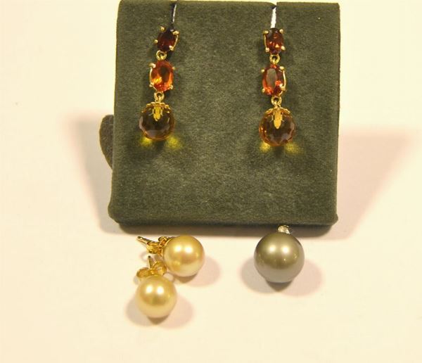  Pendente in oro bianco con perla e diamanti 