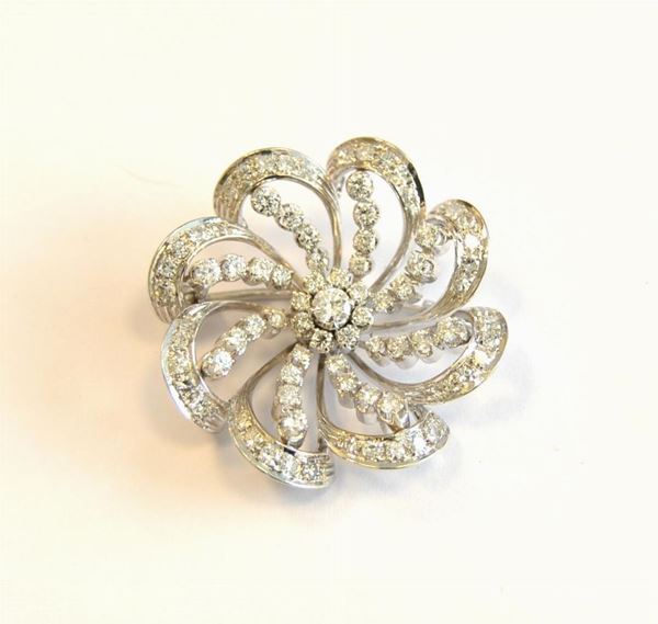  Spilla in oro bianco e diamanti 