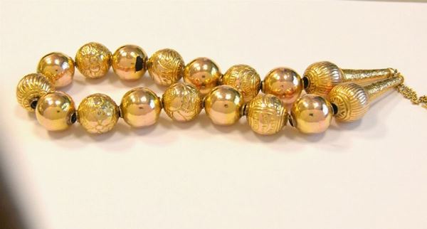  Collana orientale , in oro giallo    - Asta Gioielli, argenti, modernariato, mobili e dipinti - Poggio Bracciolini Casa d'Aste