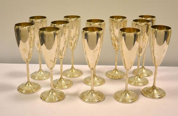  Dodici flute in argento, 