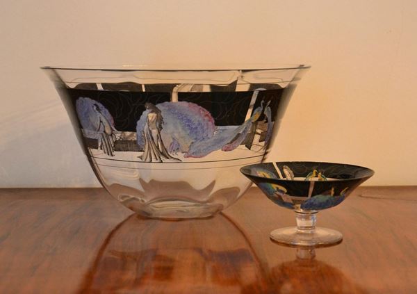  Centrotavola e piccolo bicchiere, sec. XX,  in vetro, con 