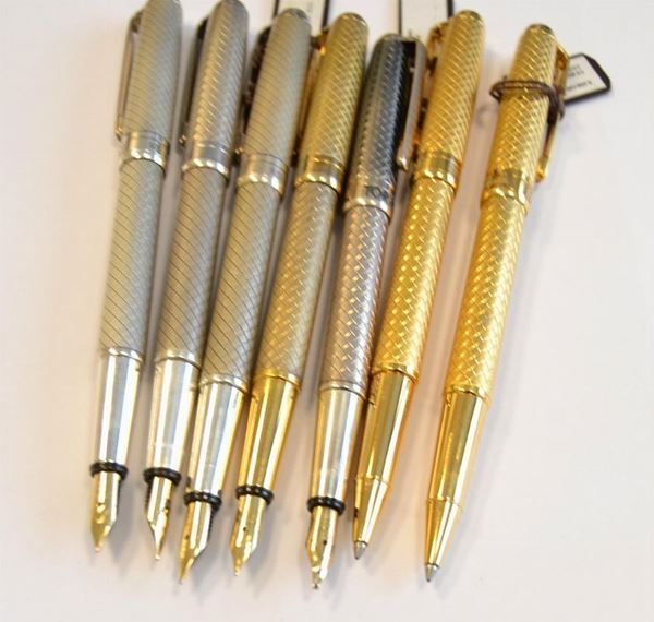 Cinque penne stilografiche e due penne biro, in argento 925&nbsp;&nbsp;&nbsp;&nbsp;&nbsp;&nbsp;&nbsp;&nbsp;&nbsp;&nbsp;&nbsp;&nbsp;&nbsp;&nbsp;&nbsp;