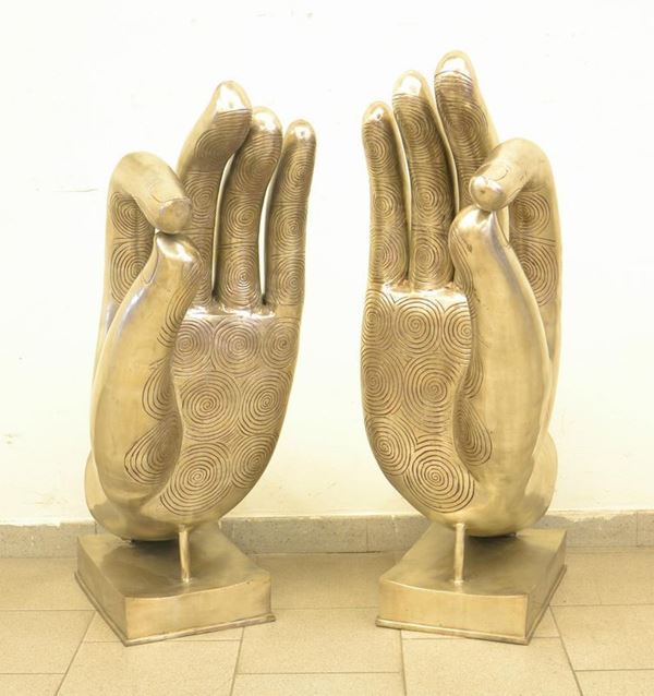 Sculture, produzione VG, in bronzo con finiture in nickel,