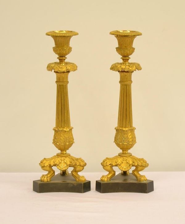 Coppia di candelieri, Impero, sec. XIX, in bronzo dorato,