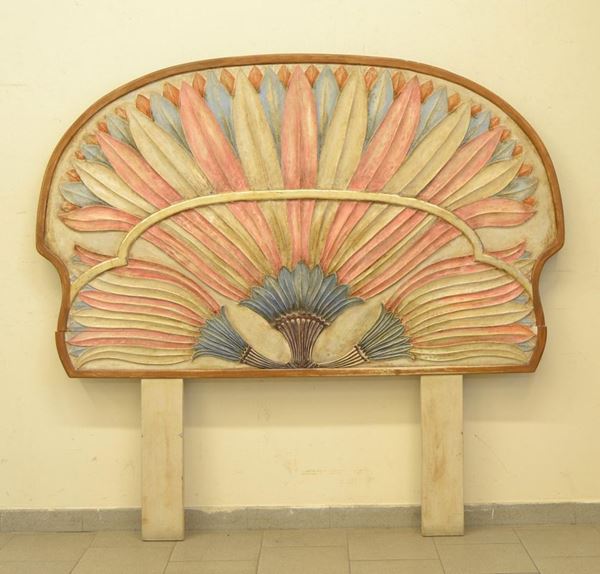 Testata di letto matrimoniale, sec. XX, in legno