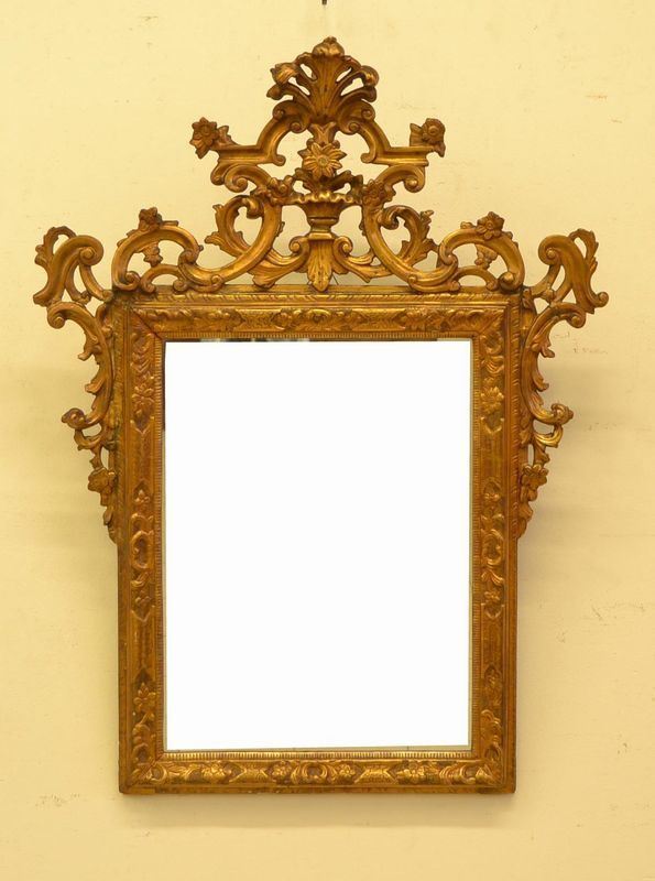 Specchiera, Francia, fine sec. XVIII, in legno laccato e