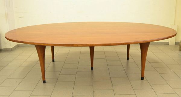 Grande tavolo da pranzo, sec. XX, in ciliegio, piano