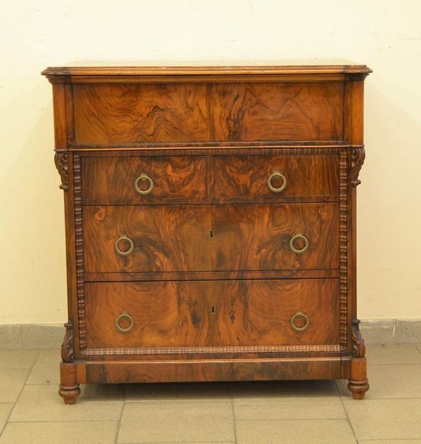 Cassettone, in stile 700, in noce, a due cassetti